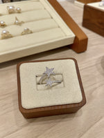 Load image into Gallery viewer, Diamond Star Ring