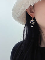 Load image into Gallery viewer, Mermaid & Pearl Earrings