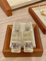 Load image into Gallery viewer, Shine Night Earrings