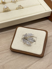Magic Leaf Ring